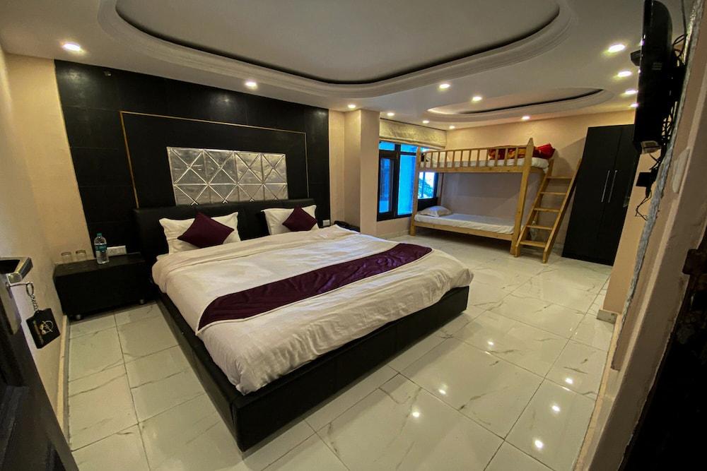 AHR Windsor the Mall Shimla