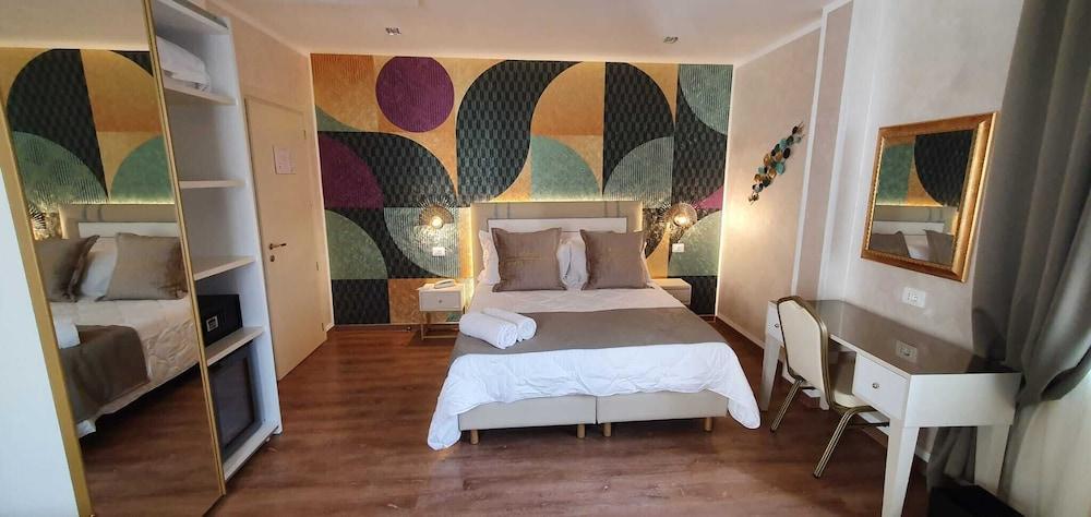 Amsterdam Suite Hotel & SPA