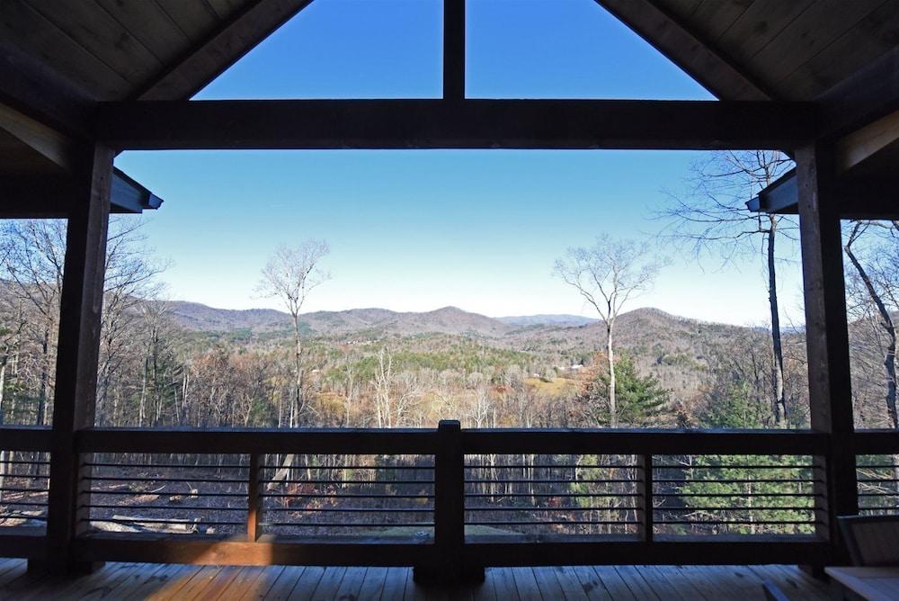 High Ridge Lodge- Epworth GA