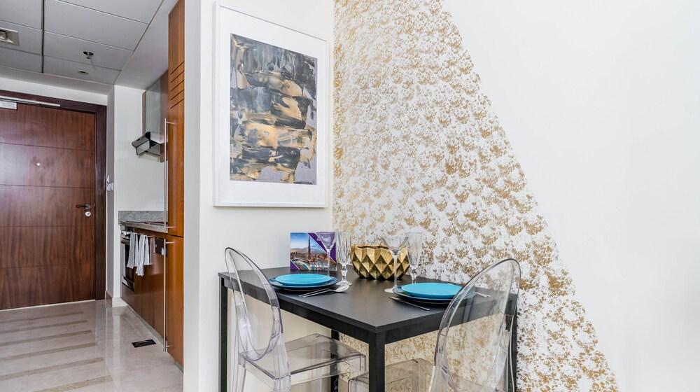 Dream Inn Apartments- Standpoint Tower