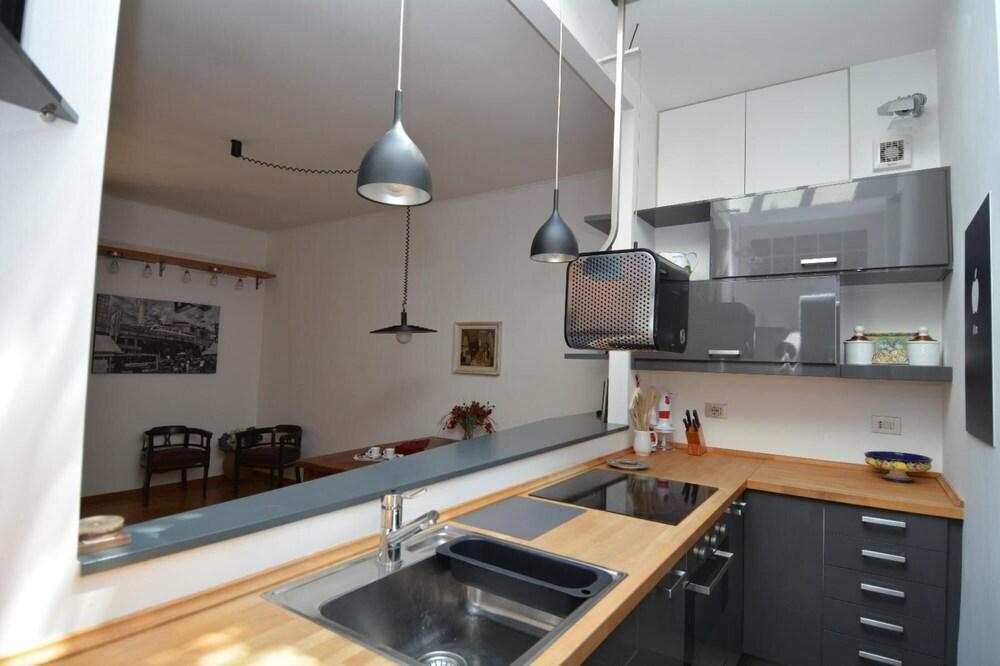 Vatican Terrace - Vatican Terrace