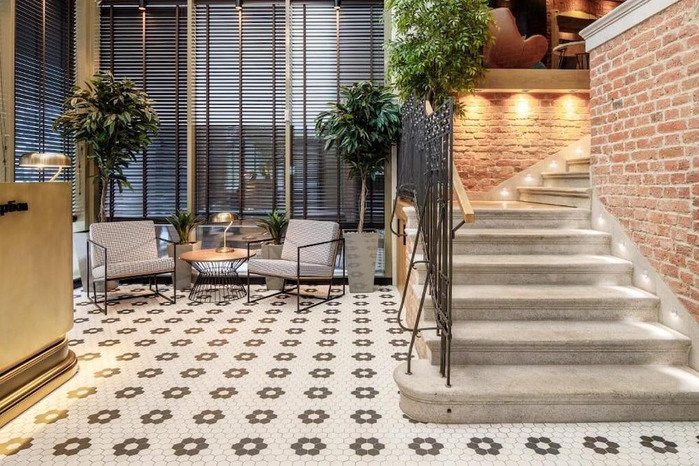 Schuster Boarding House