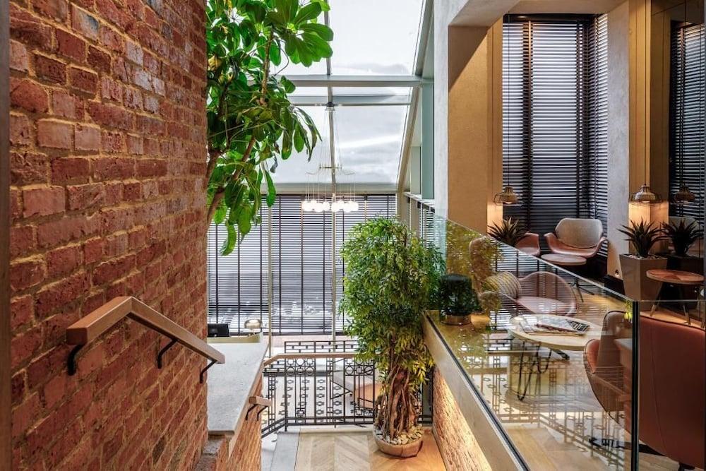 Schuster Boarding House