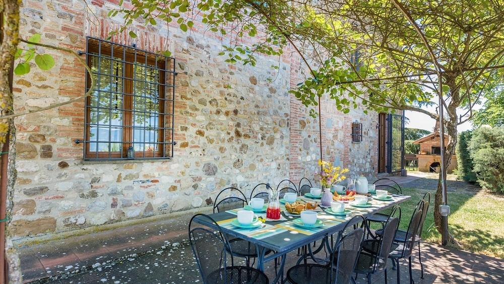 Pg-c744-sp3080at - Poggio Medei 8 2