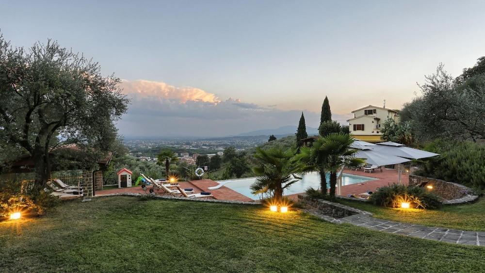 Casanivi 14 2 in Uzzano