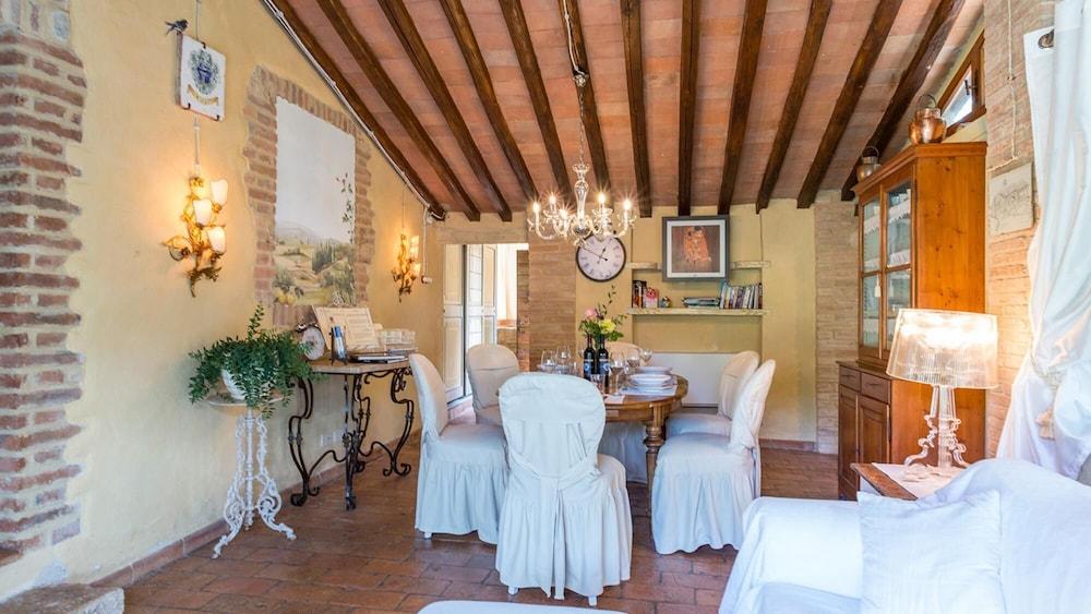 Borgo Paradiso 4 2 in Ciciano