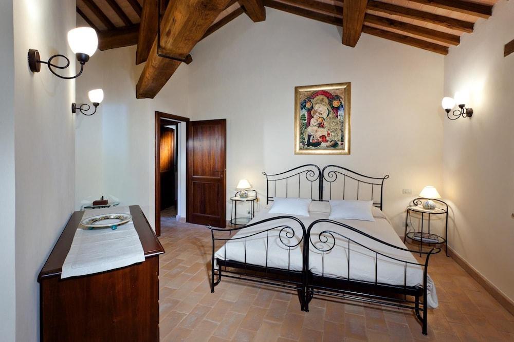 Dalmanuta 8 in Collelungo