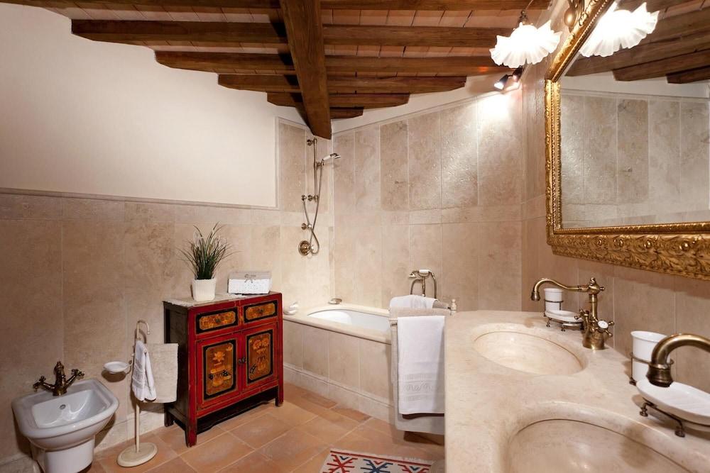 Dalmanuta 8 in Collelungo