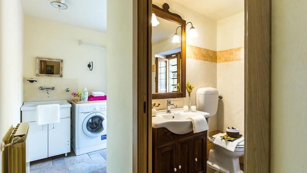 Dimora La Torre Di Bussotto 11