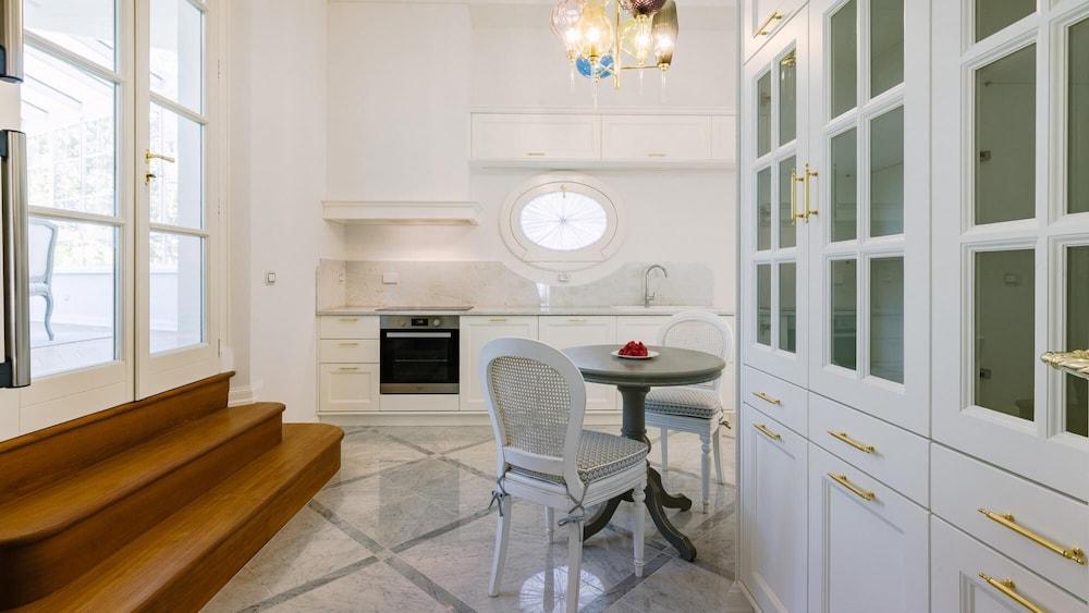 Villa La Perla Bianca 10