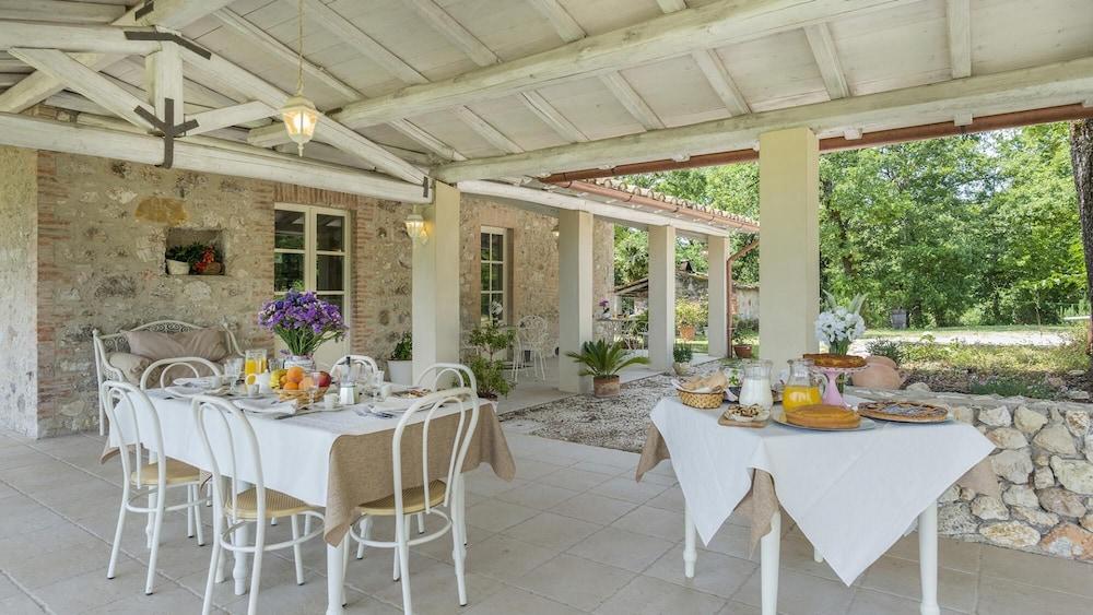 Villa La Corte 6 in Montecastrilli