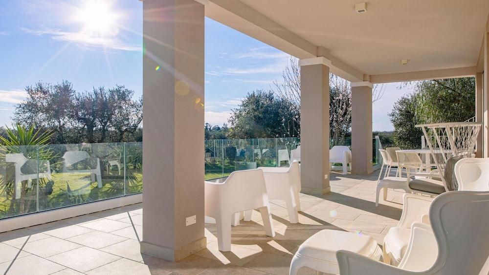 La Perla tra gli Ulivi 12