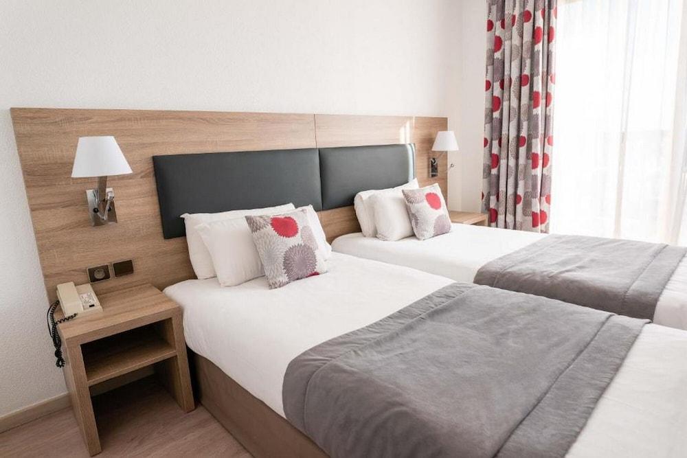 Adonis Cannes - Hôtel Thomas