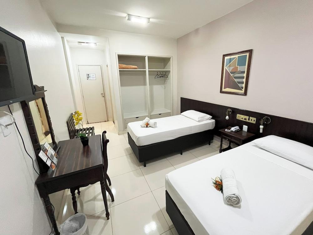 Athus Hotel by Bsb Inn