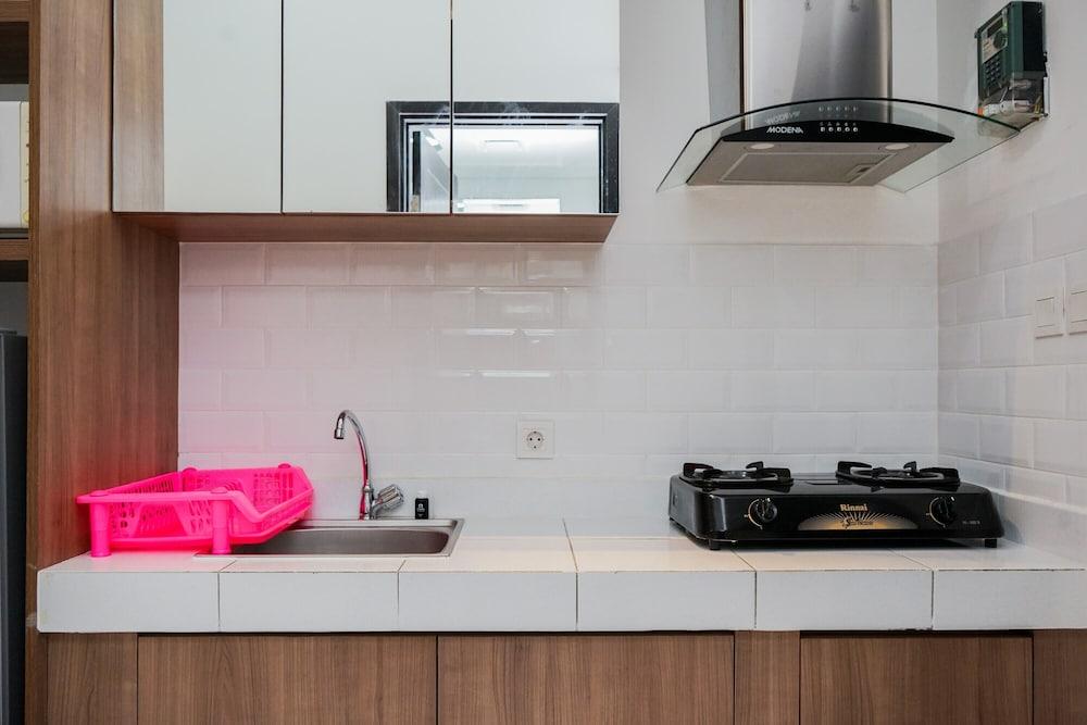 Minimalist And Warm Studio Casa De Parco Apartment