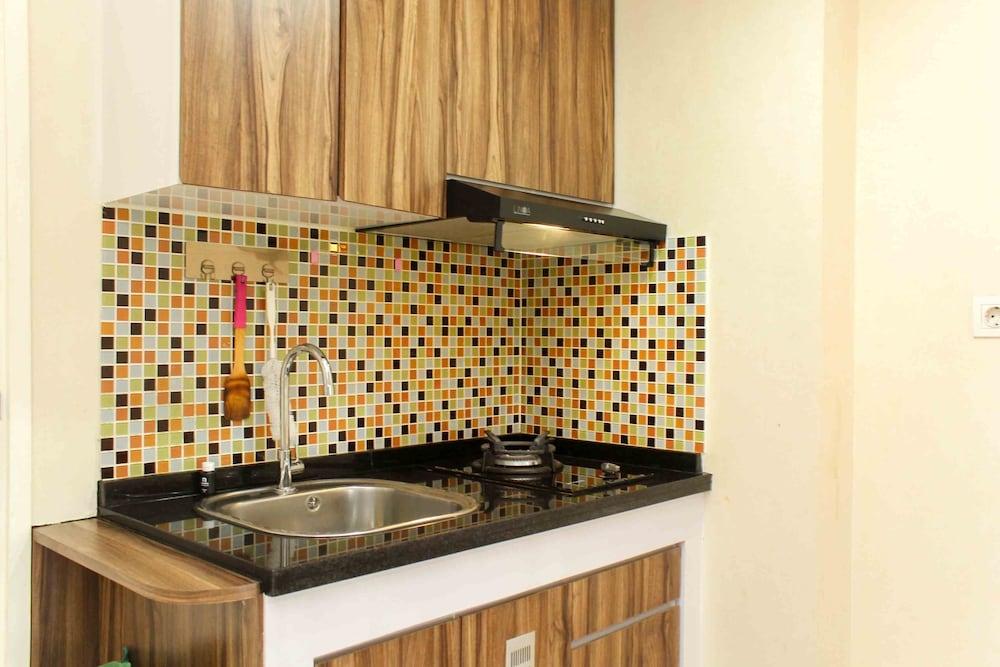 Spacious And Nice 2Br At Springlake Summarecon Bekasi Apartment