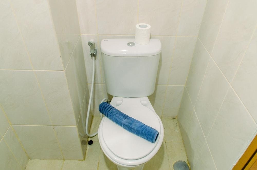 Unique Studio With Folded Bed Amazana Serpong Apartment