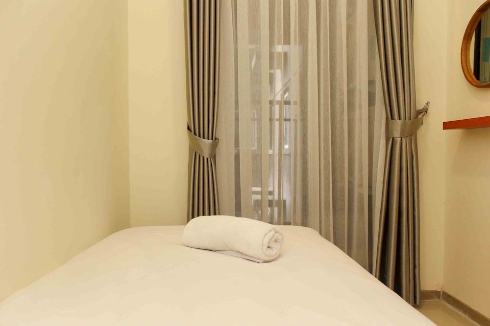 Comfortable And Spacious 2Br At Meikarta Apartment