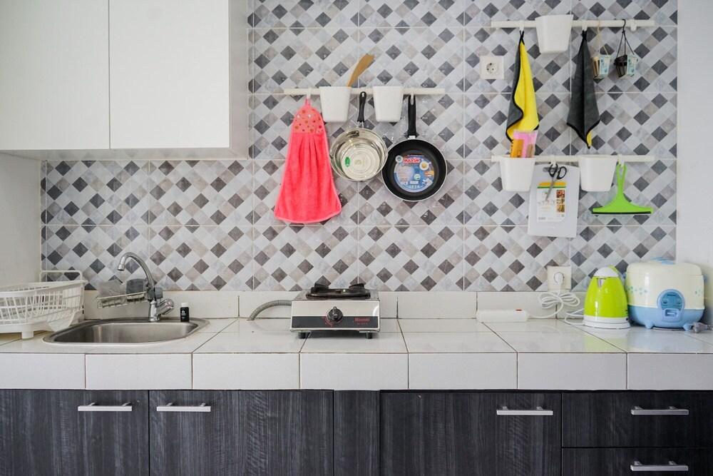 Stunning And Comfy Studio Casa De Parco Apartment