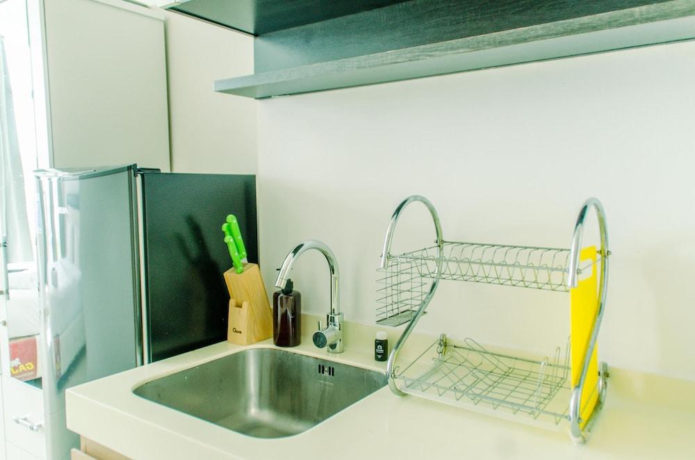 Nice And Cozy Studio At Tree Park City Apartment