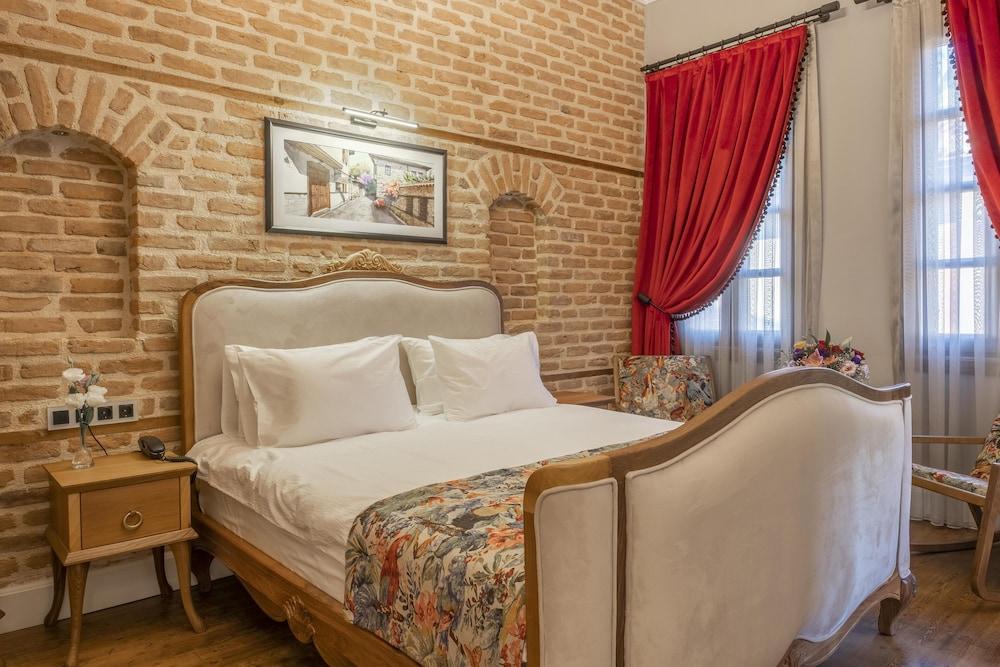 Hotel Lykia Old Town