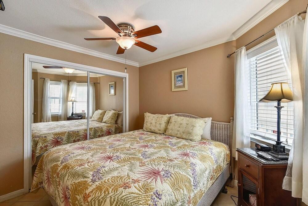 Seascape 1305 in Galveston