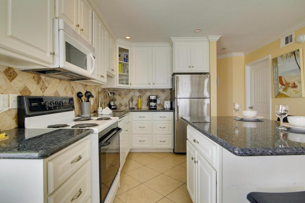 Seascape 1208 in Galveston