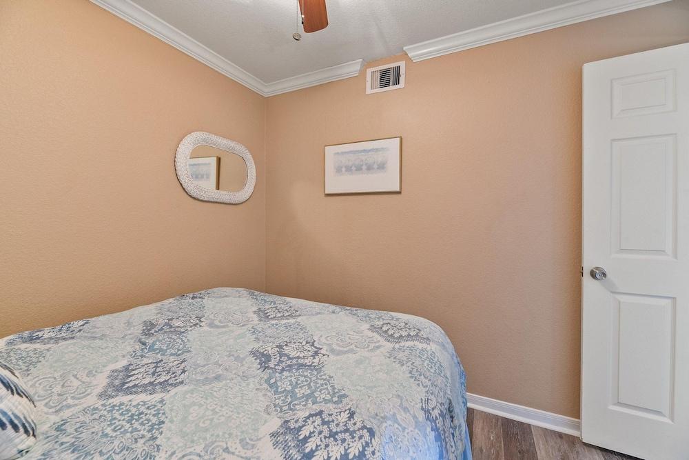 Seascape 2111 in Galveston