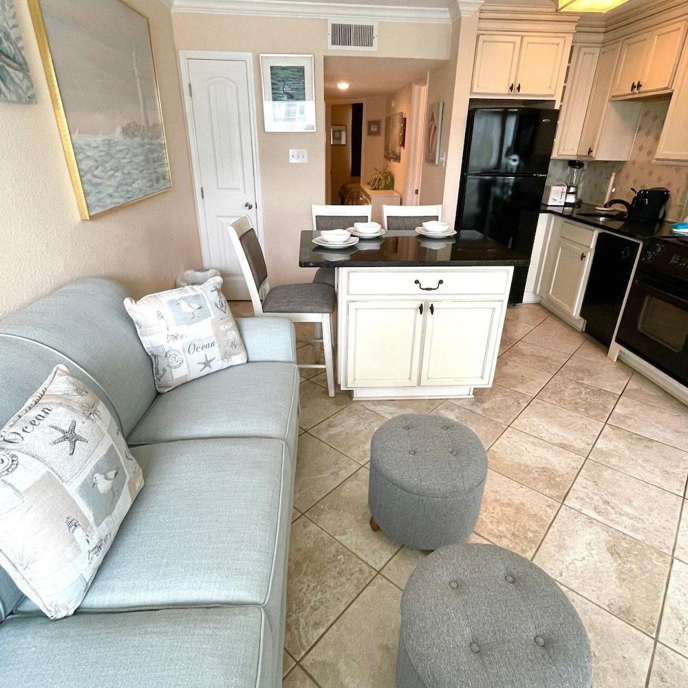 Seascape 1221 in Galveston