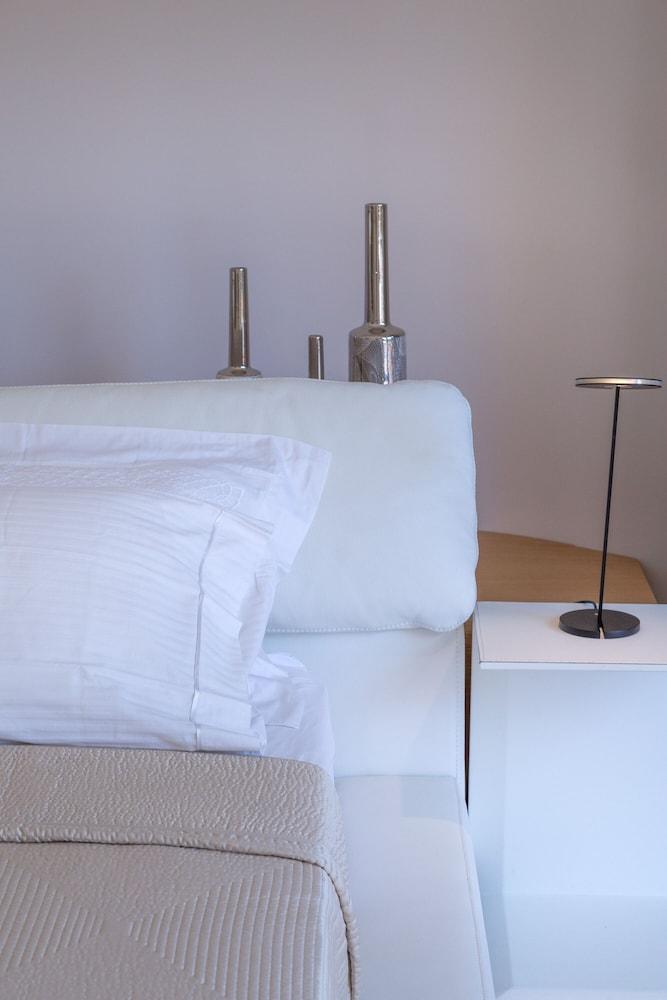 Luxurious Villa Philoxenia