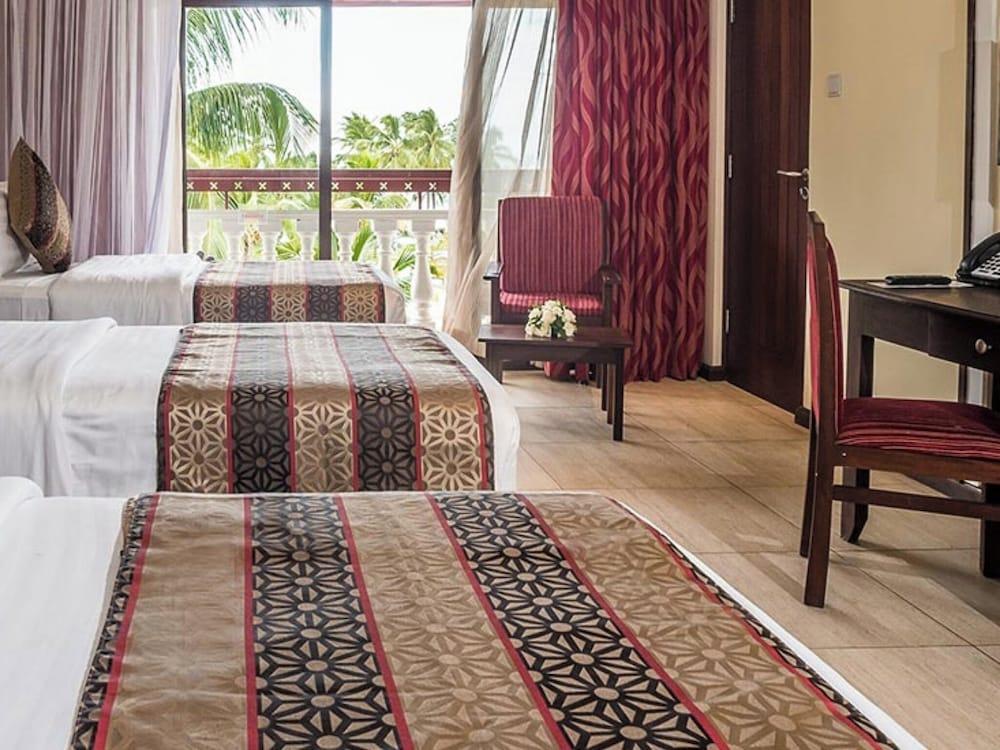 Prideinn Flamingo Beach Resort Spa