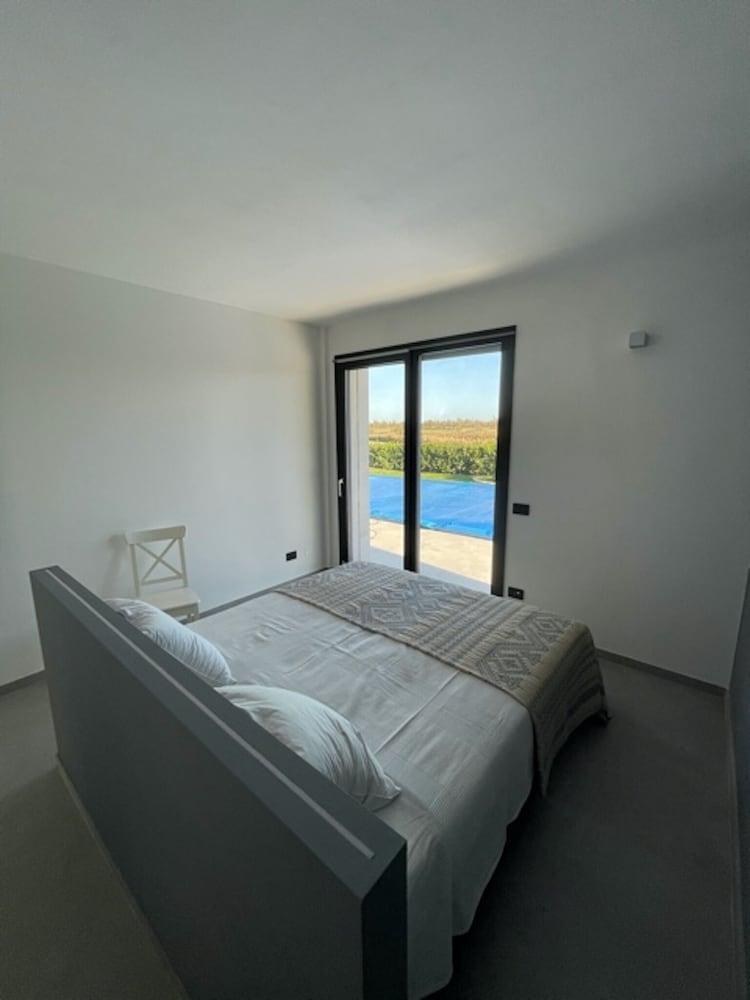 Fantastic Villa With Private Pool - Luxury Holidays on Private Island Albarella