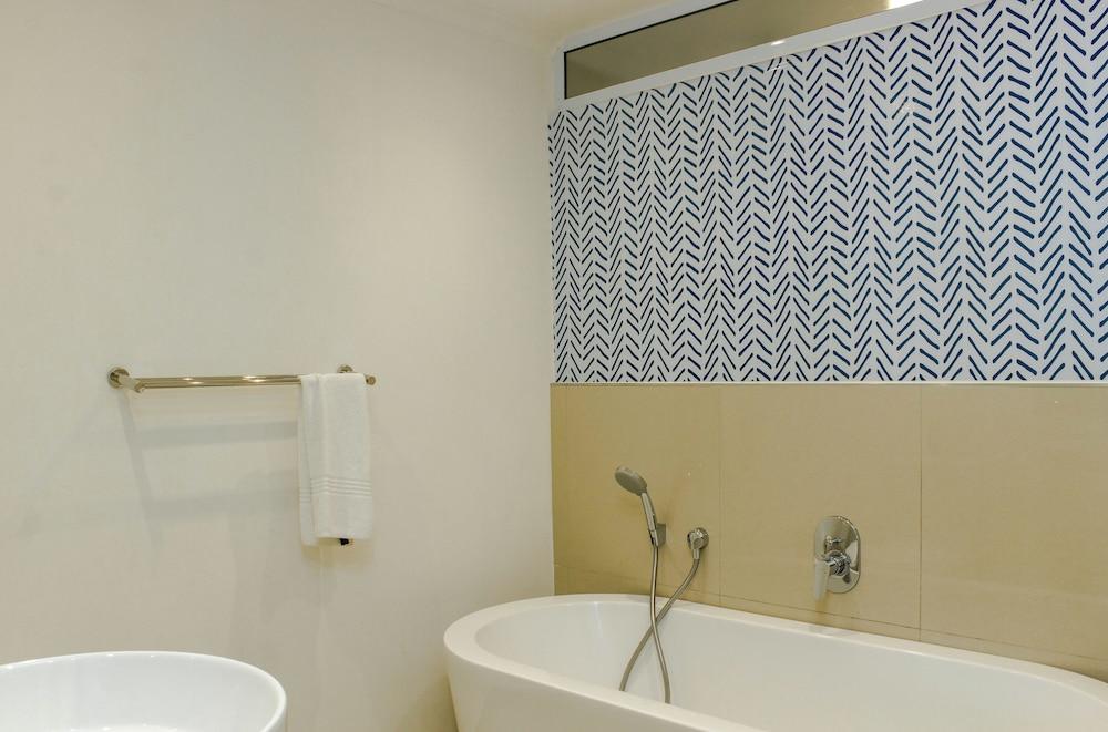 First Floor Apartment With Beautiful sea View