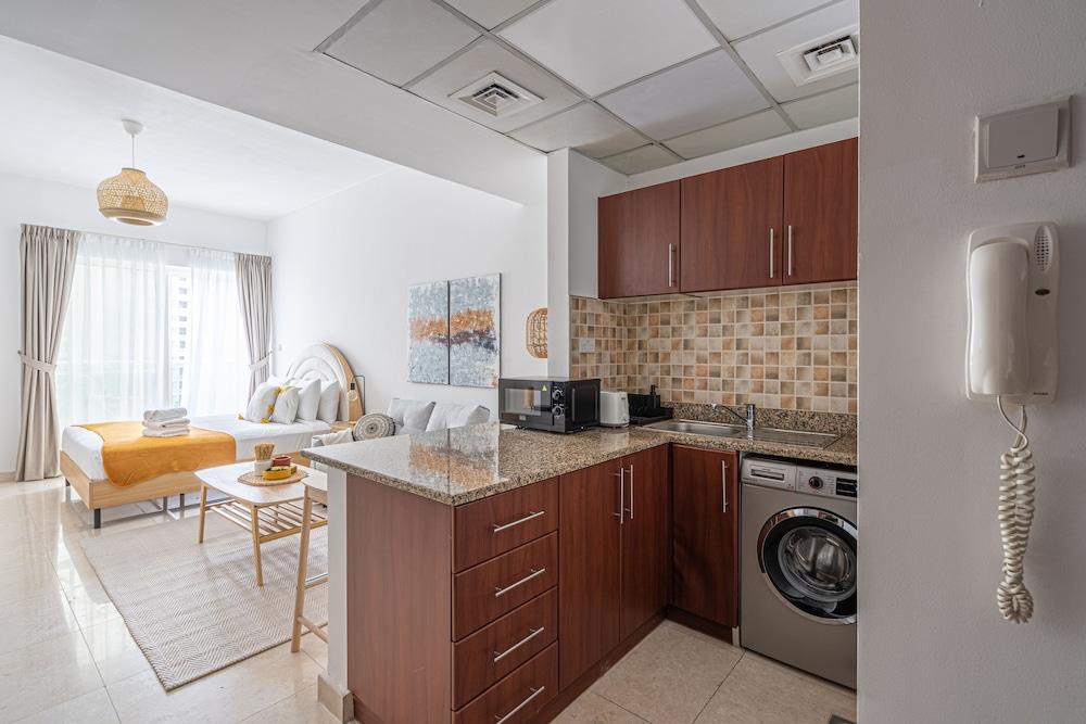 HiGuests - Safeer Tower 1