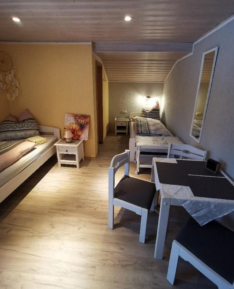 Hüttendorf 49 gradnord