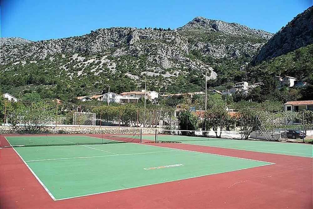 Holiday Home- Luka in Klek