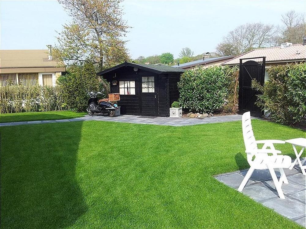 Bungalow Zeewaard 37