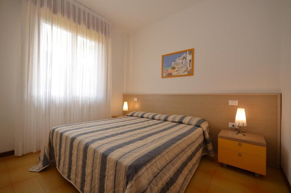 Azzurro B2-5 in Bibione