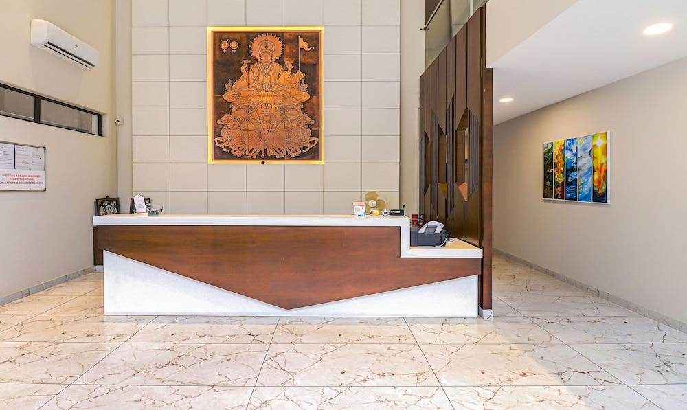 Treebo Trend Yc Grand Boutique