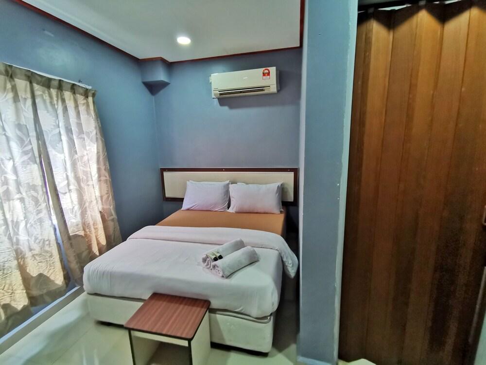 OYO 90458 Jengka Inn