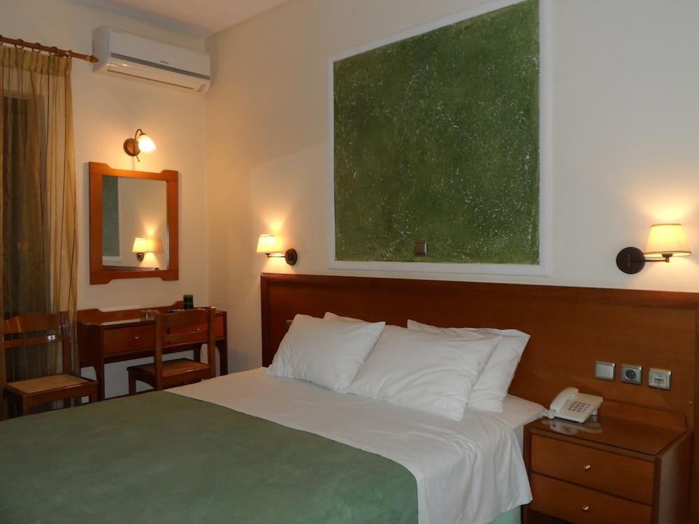 Prigipikon Suites & Lofts