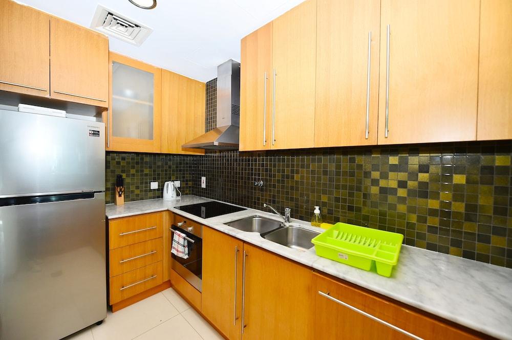 BBL - Stylish 1BR with balcony in Marina