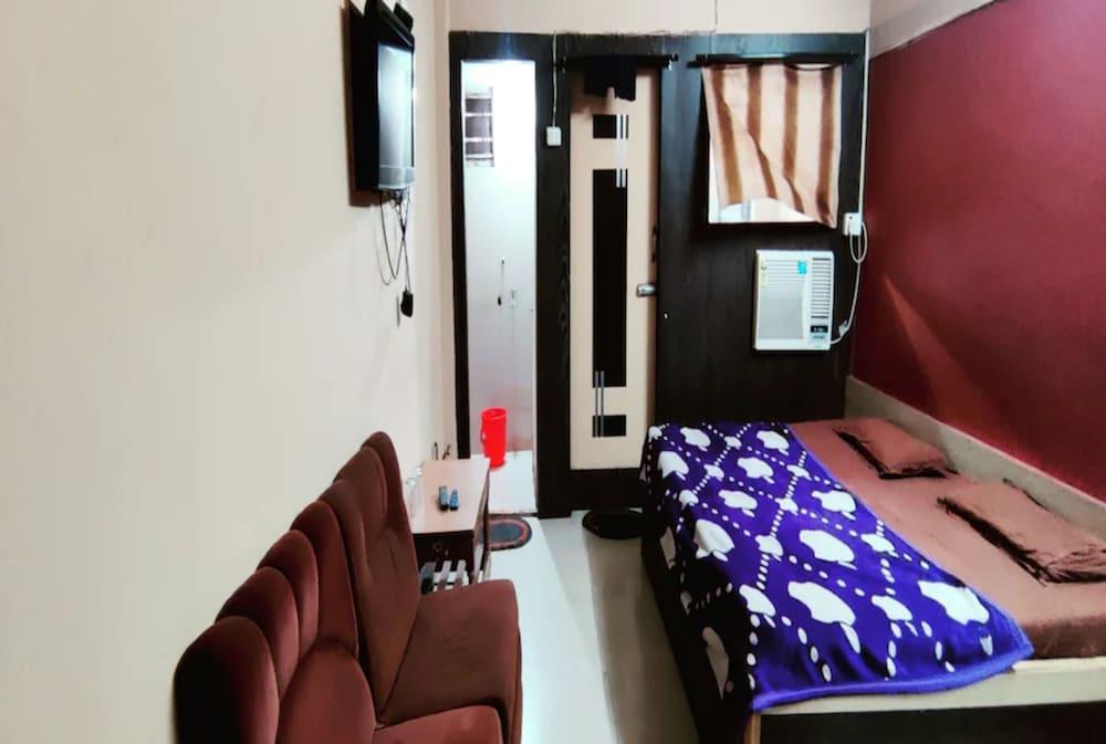 Goroomgo Ellora Raipur