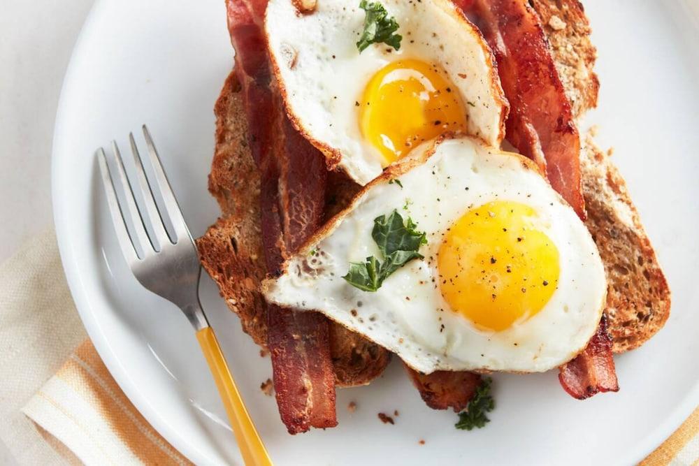 Goroomgo Pine Ridge Itanagar