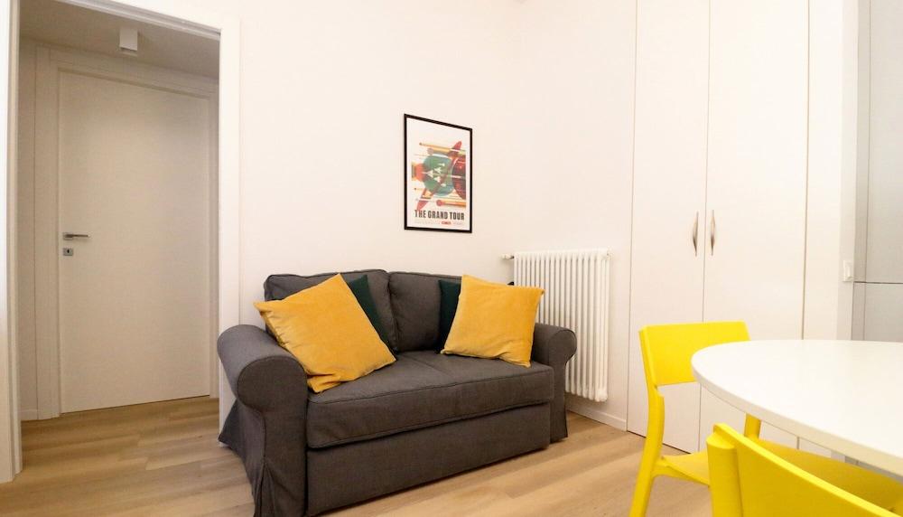 Piero Della Francesca 19 - Apartment Milan