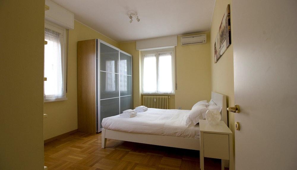 Mi-bonn5a4 - Bonnet 5