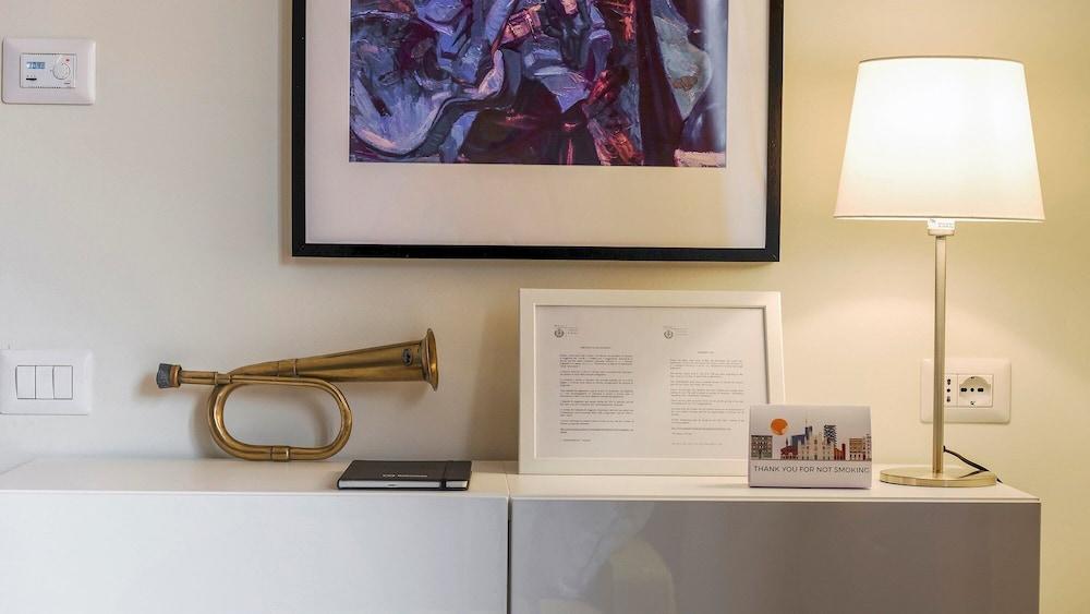 Mi-brgz1c2 Bergonzoli Place - Bilo B - Blues