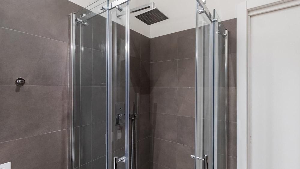 Mi-freg2e2 - Freguglia 2 E