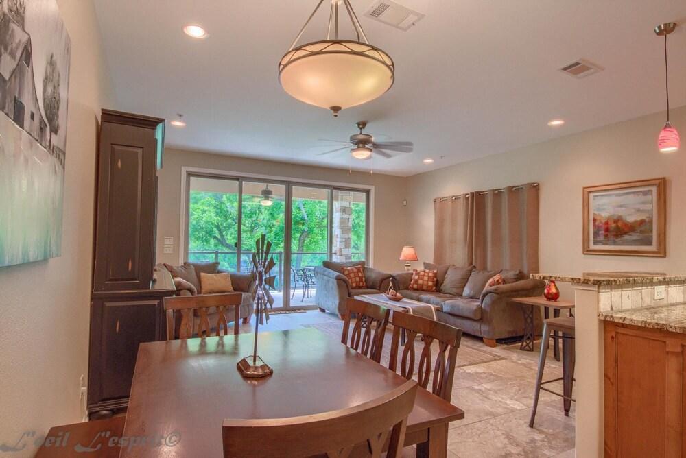 Riverview Terrace RG 203