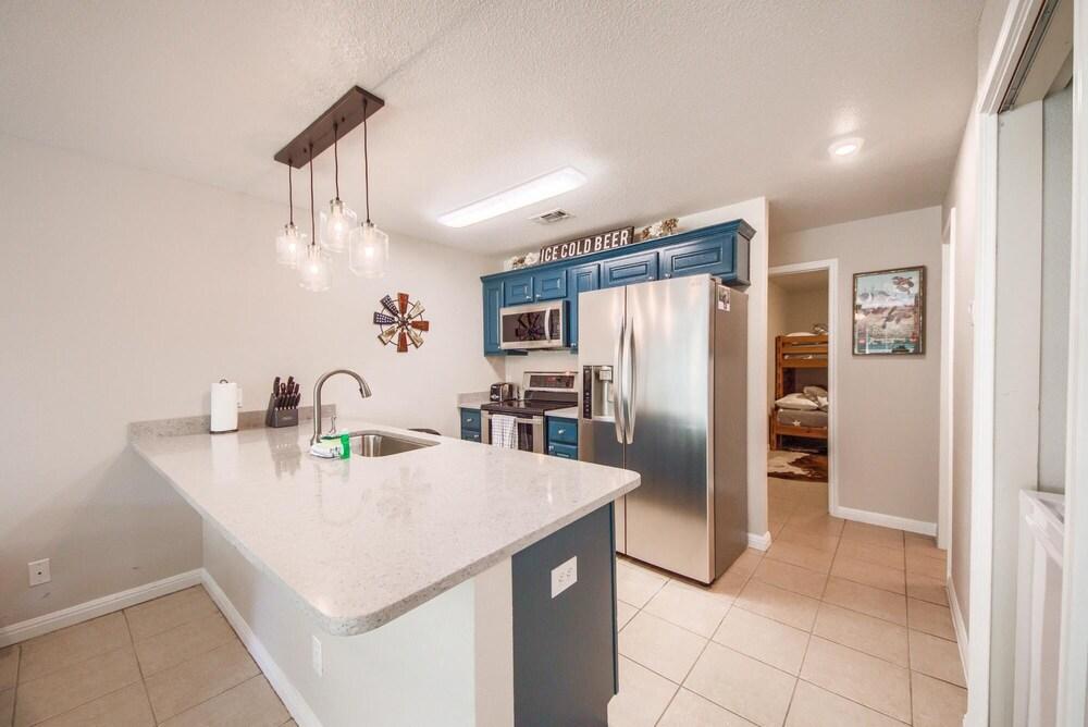 Remington River Retreat WW C201